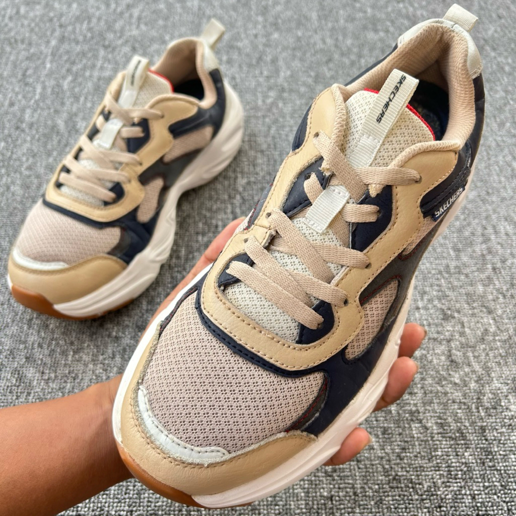 Sepatu SKECHERS Stamina Airy Size 42 Panjang Insole 270 cm