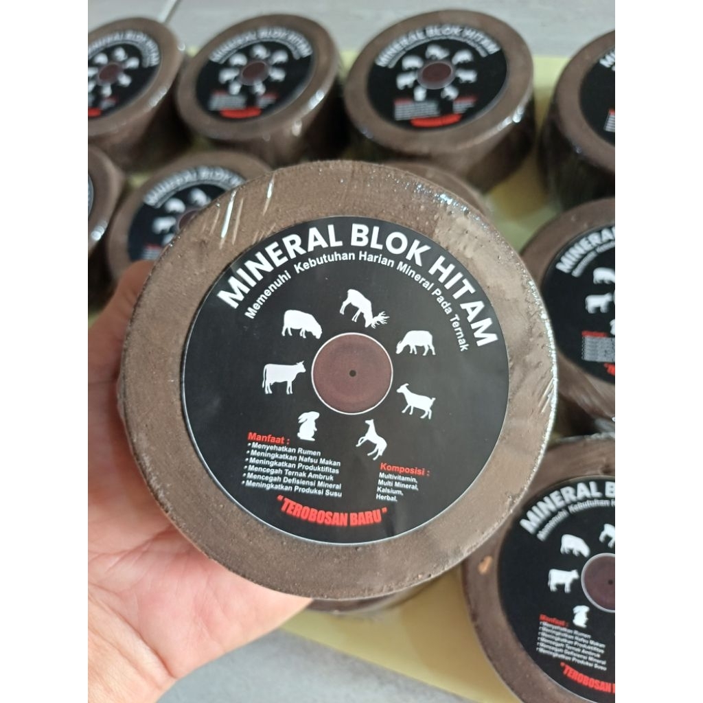 Mineral Blok - Mineral Blok Hitam 500 gr  - Mineral Blok Sapi - Mineral Hitam Kambing -  Mineral Hit