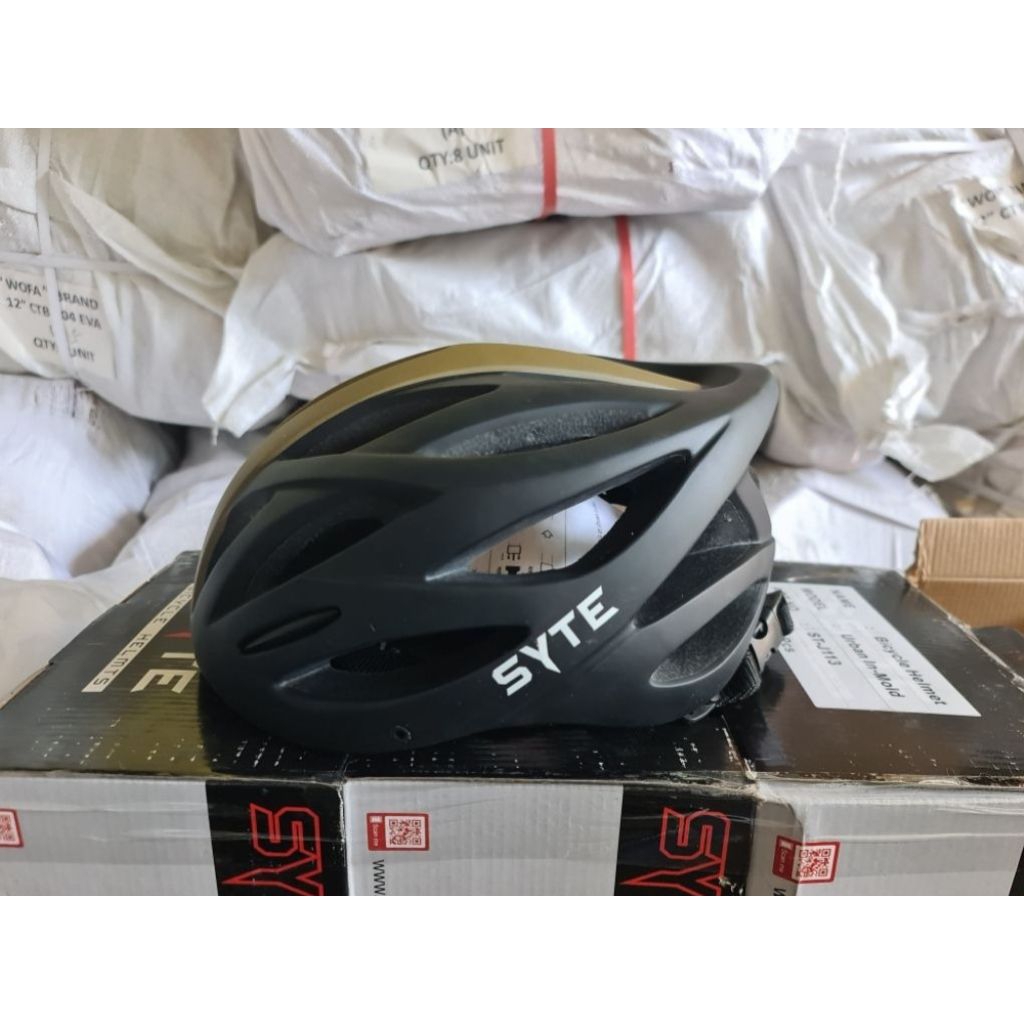 helm sepeda dewasa merek syte / pacific