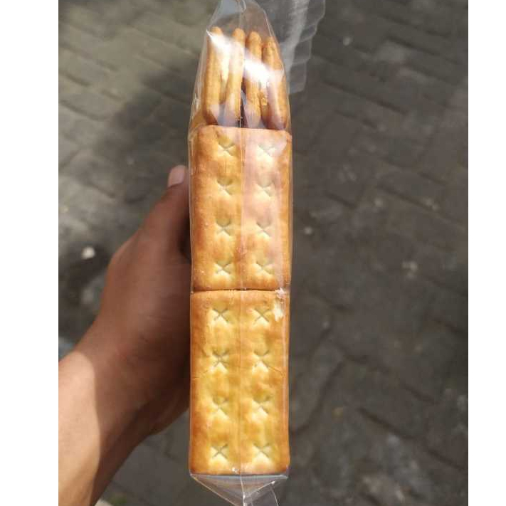 Sunnydayshop_ Biskuit Lemon Puff Khong Guan Biskuit Cream Lemon