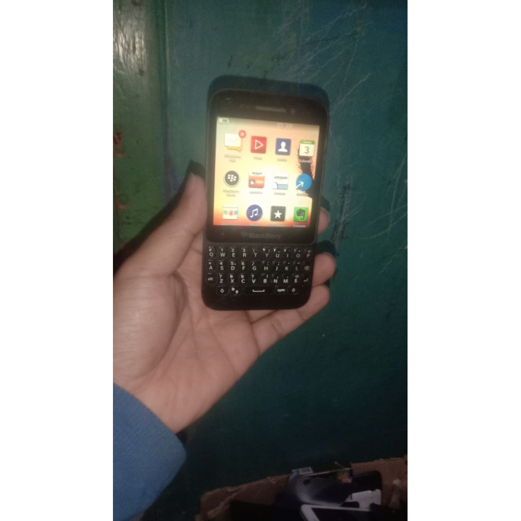 blackberry Q5 second layak pakai