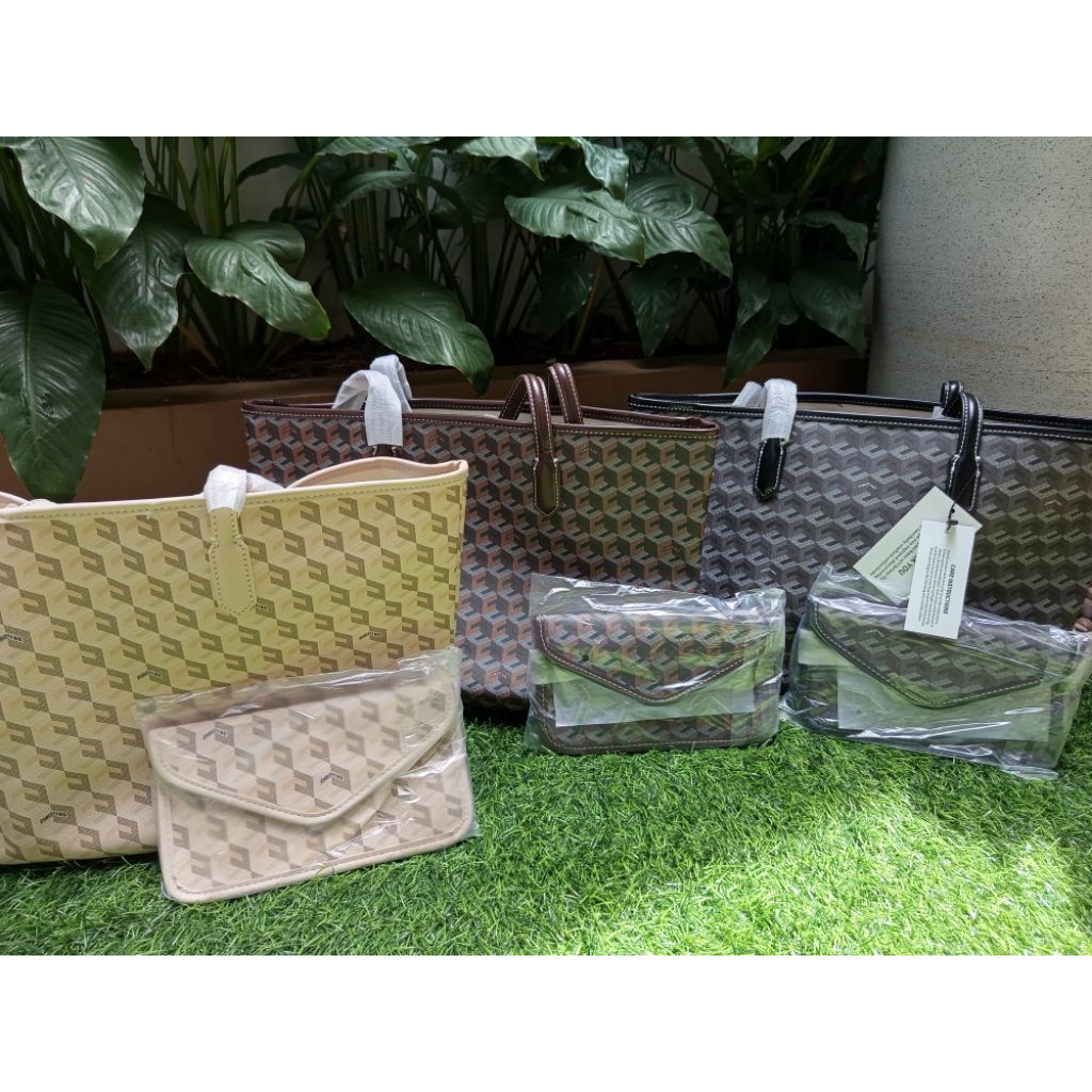 Tas Christy Ng