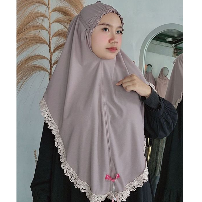 Hijab Raisya Kerut By Berlian Hijab - Hijab Terlaris