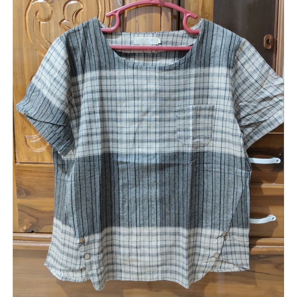 Blouse Wanita Kotak-Kotak / Blouse Simpel