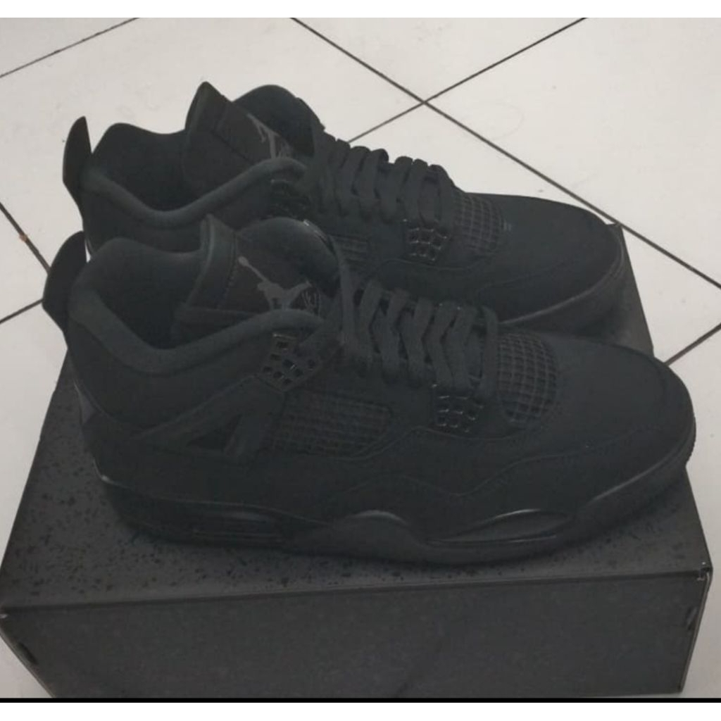 air jordan 4 retro black cat 2025