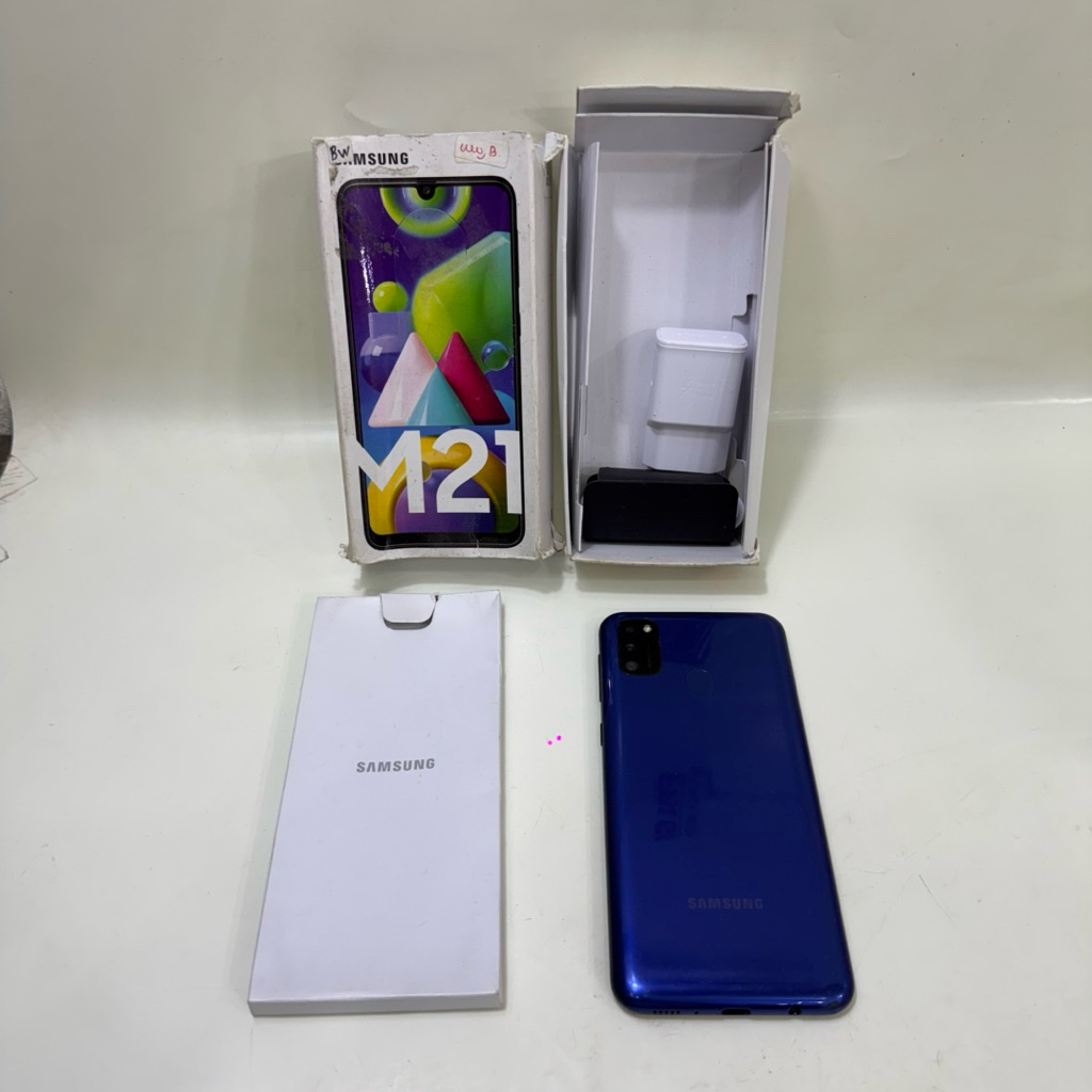 Samsung Galaxy M21 4/64gb Fullset Second Garansi Resmi