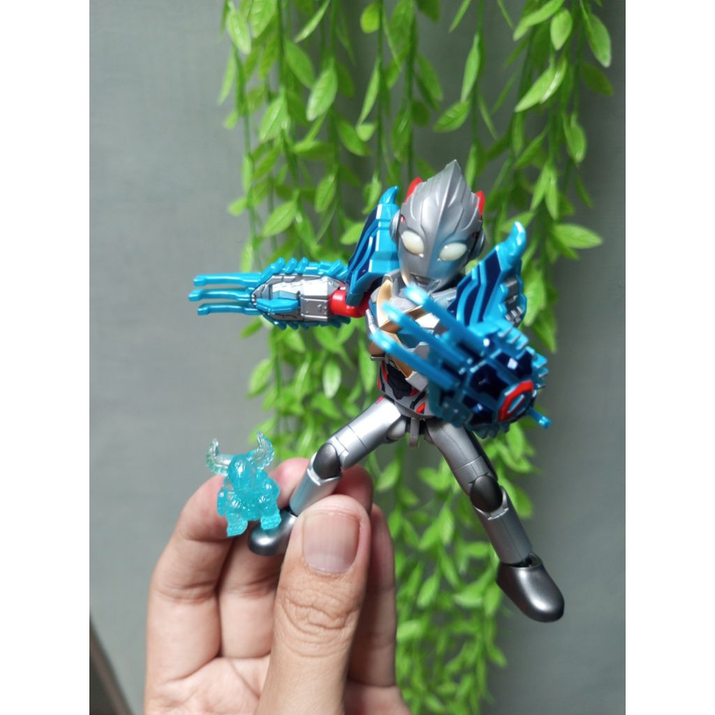 Ultraman  GV15 X Gomora Armor OFC