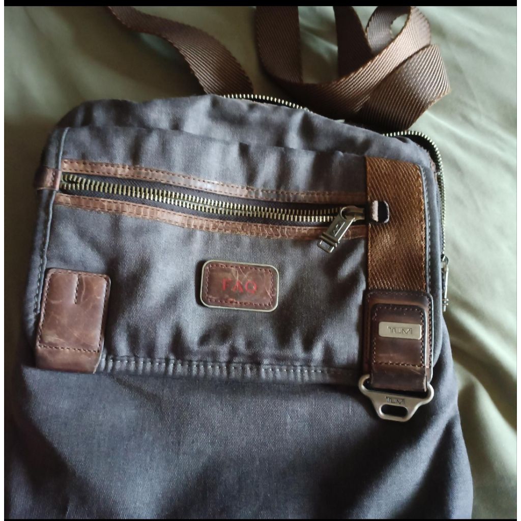 tumi shoulder bag authentic