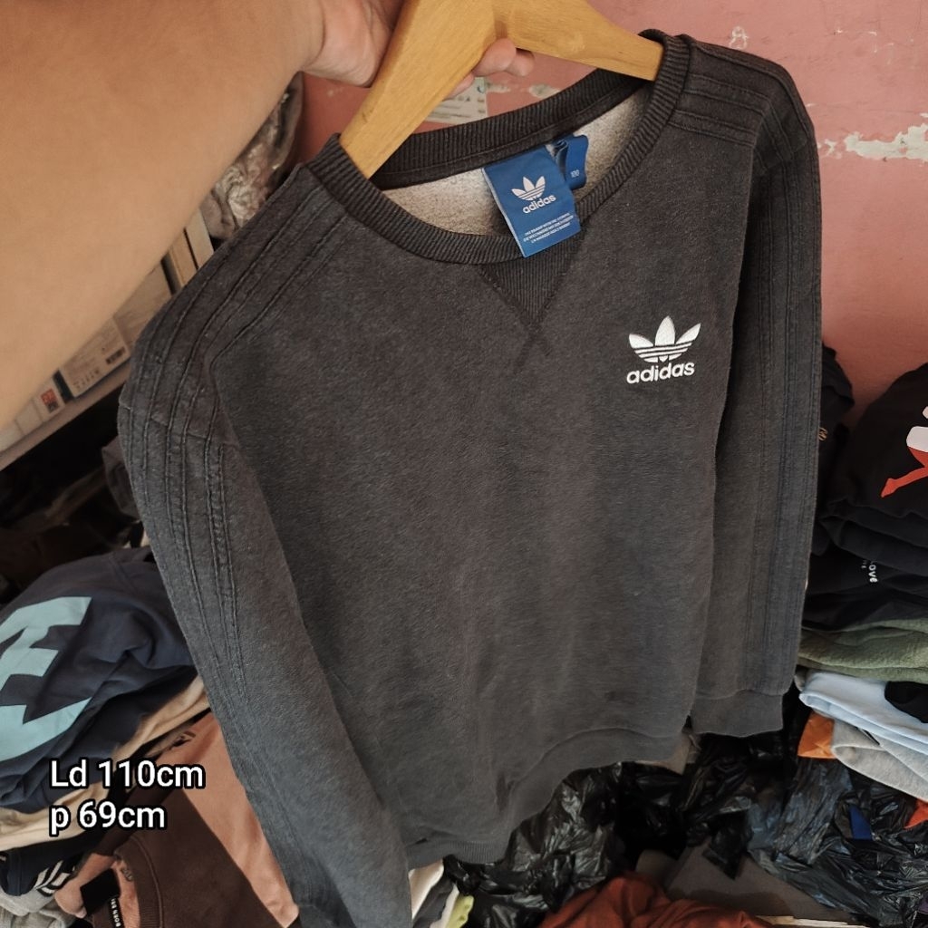 sweater adidas garis 3