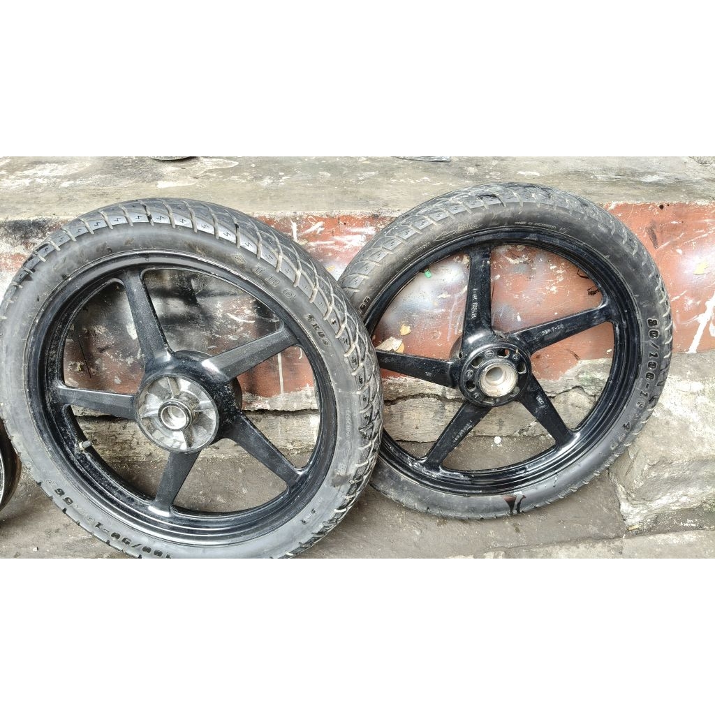 Velg Pelg Peleng Yamaha Scorpio original ring 18