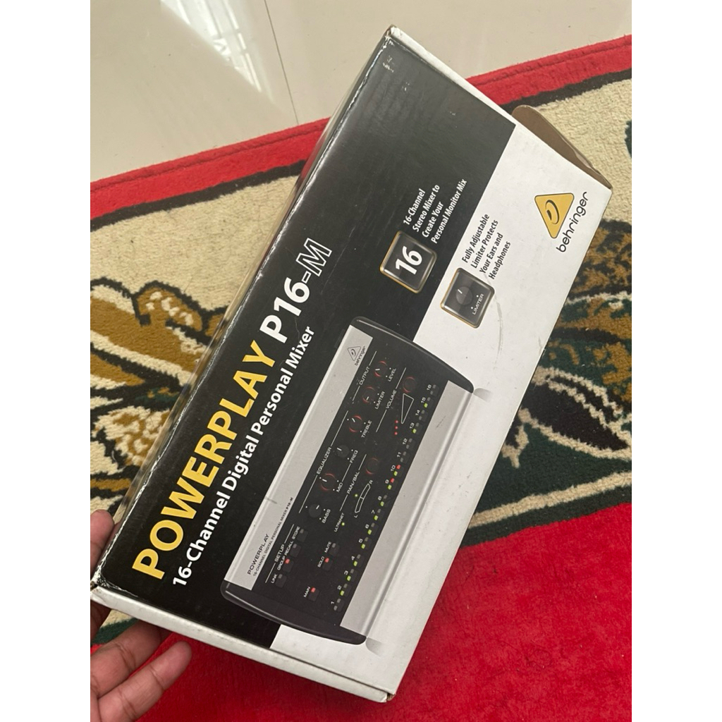Powerplay Behringer P16M 16 channel dogital personal mixer