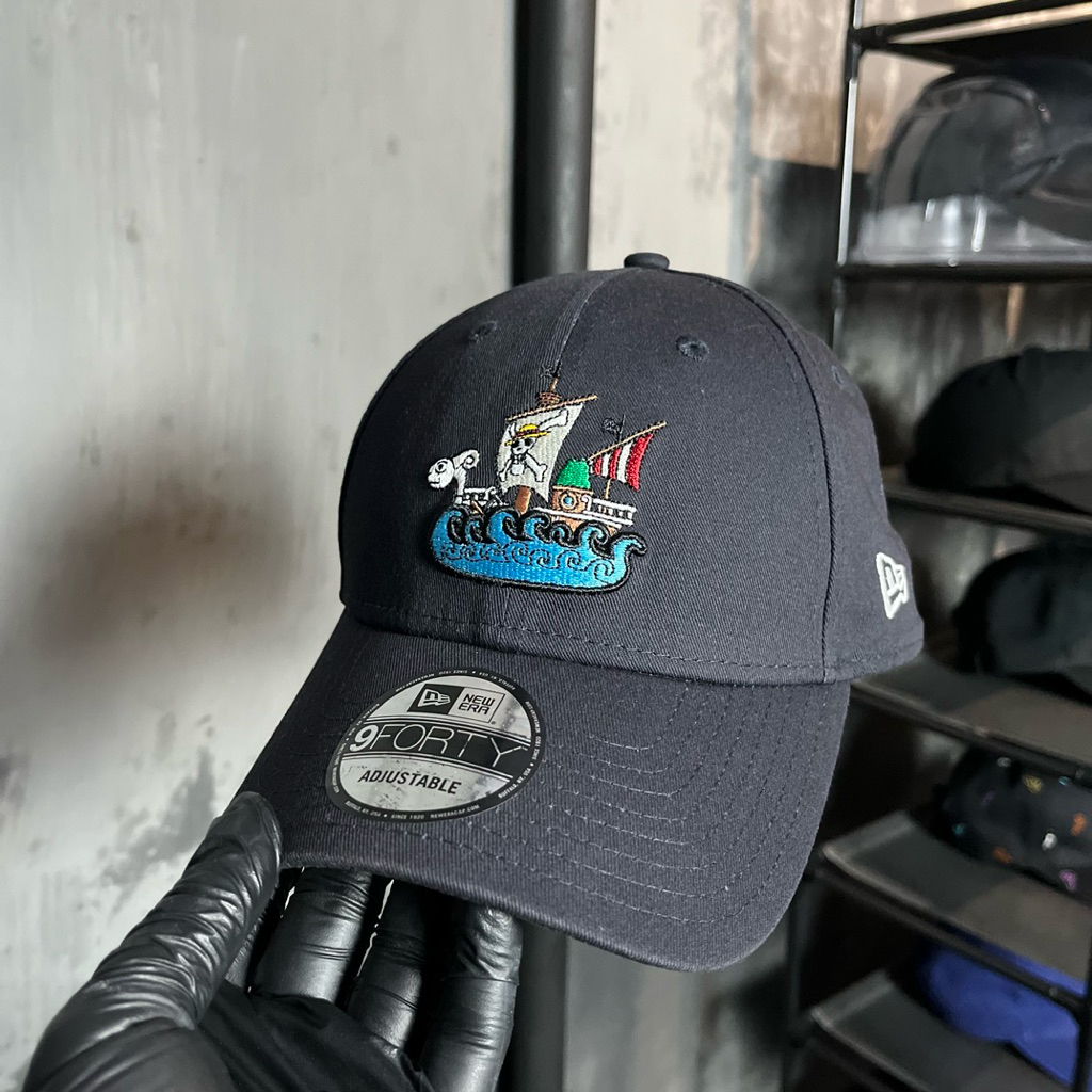Topi new era x one piece going merry