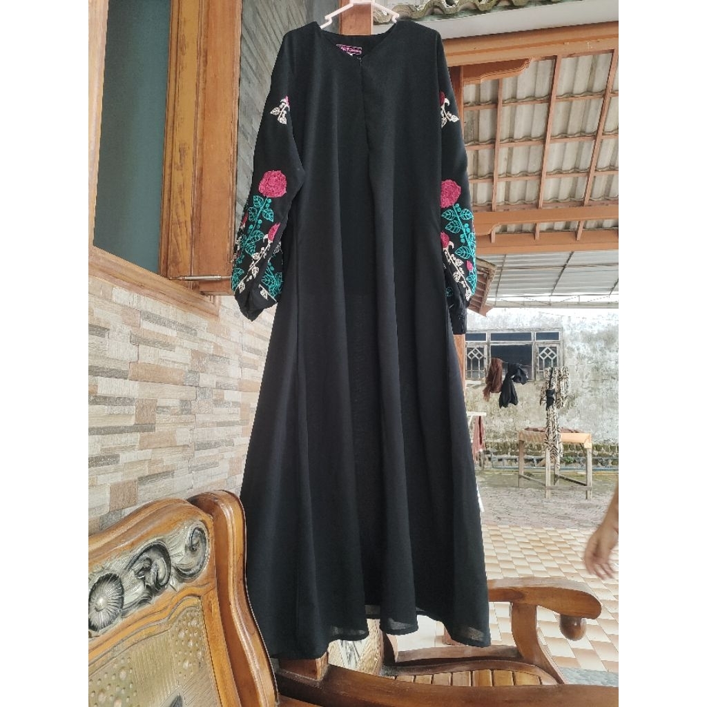 preloved abaya hitam