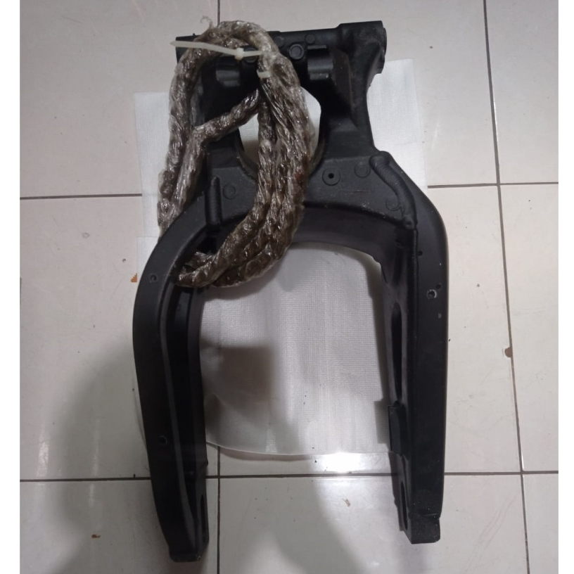 SWING ARM HONDA CBR 600 ORIGINAL BONUS RANTAI ORIGINAL CBR 600