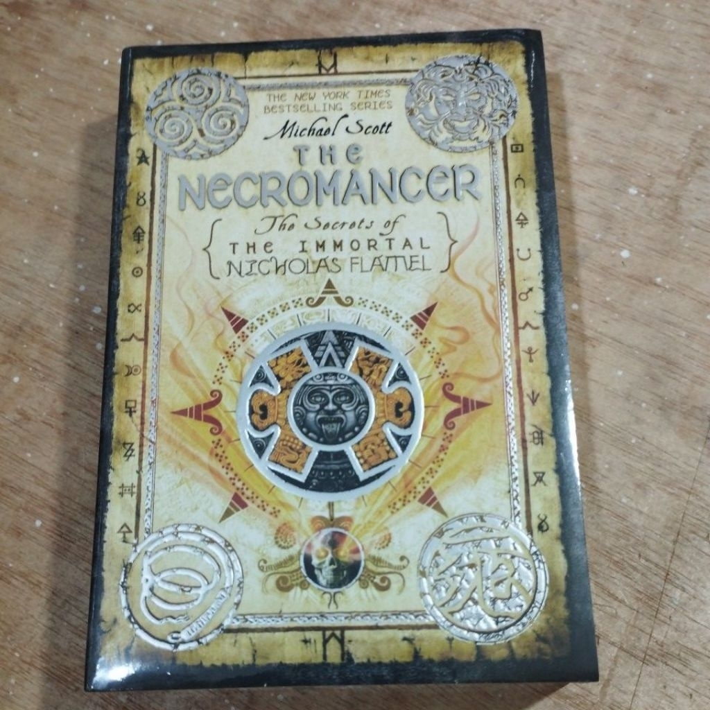 Buku Novel Original Michael Scot The Necromancer The Immortal Nicholas Flamel