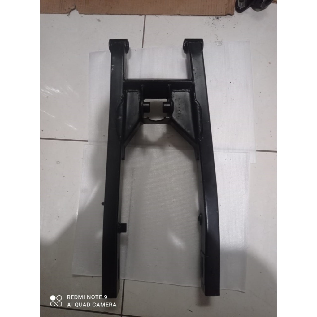 SWING ARM HONDA CS 1 / SONIC 125 OLD ORIGINAL