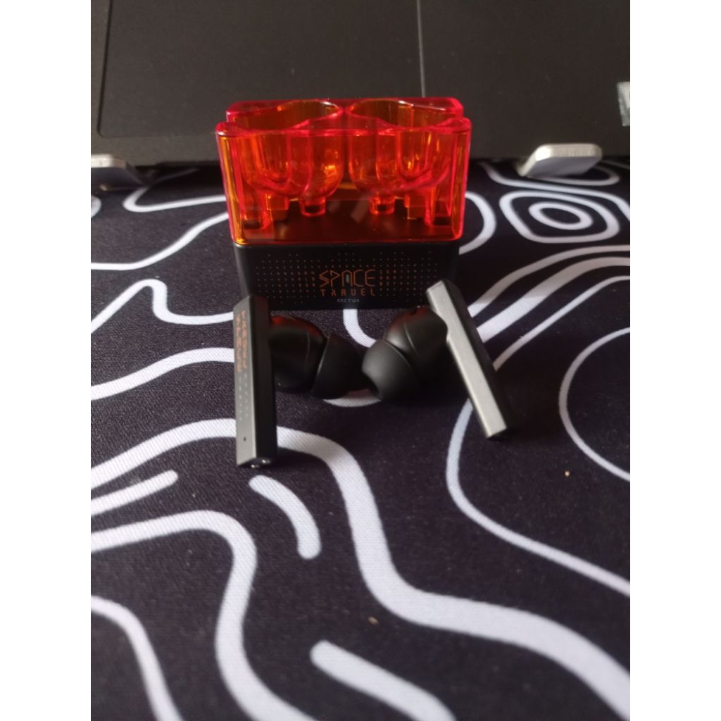 Moondrop Space Travel