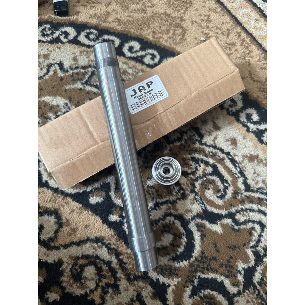 AS KOMSTRIR AS T RX KING PNP SEGITIGA VIXION NGANJUKAN