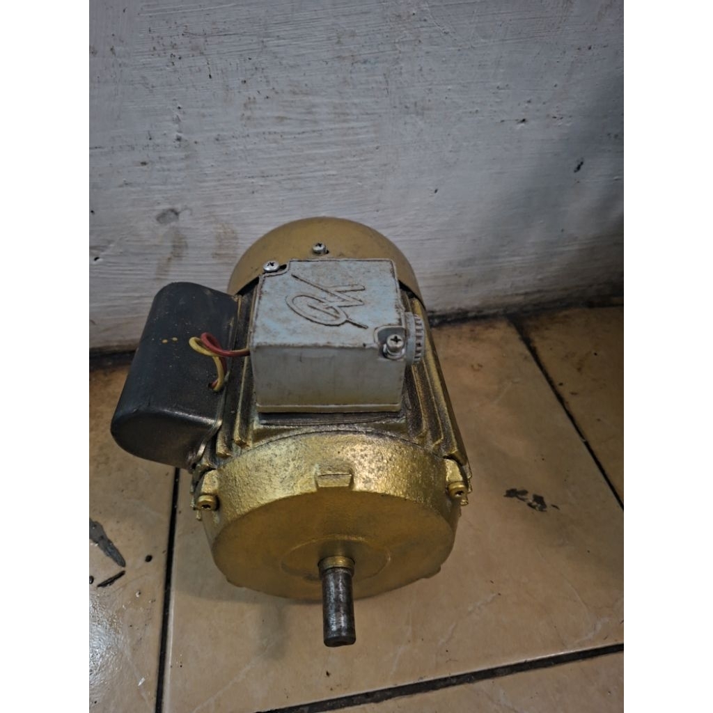 dinamo 1/4 hp merk wipro