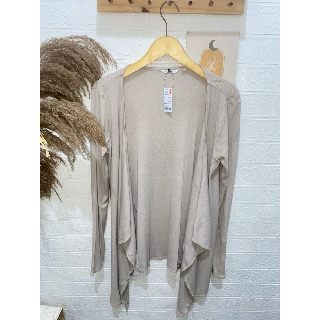 Cardigan Brand Uniqlo