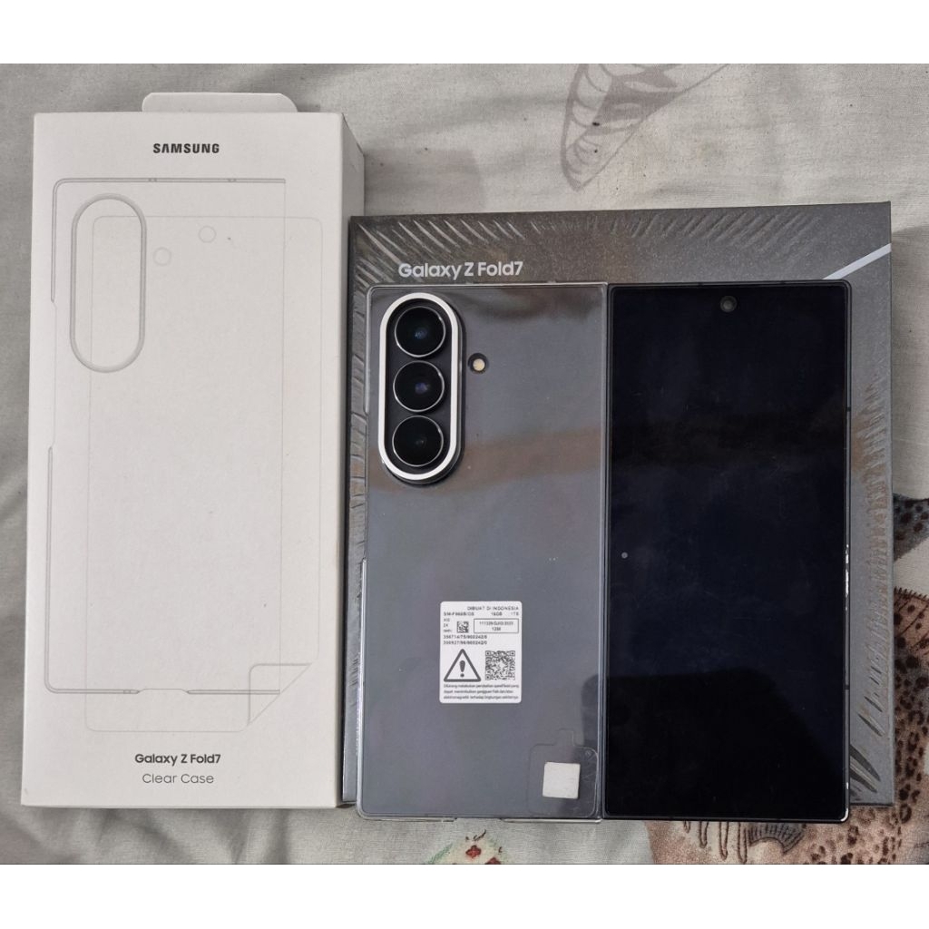 Samsung Galaxy Z Fold7 Z Fold 7 16/1 TB 1 TB Garansi Resmi SEIN Second Bekas