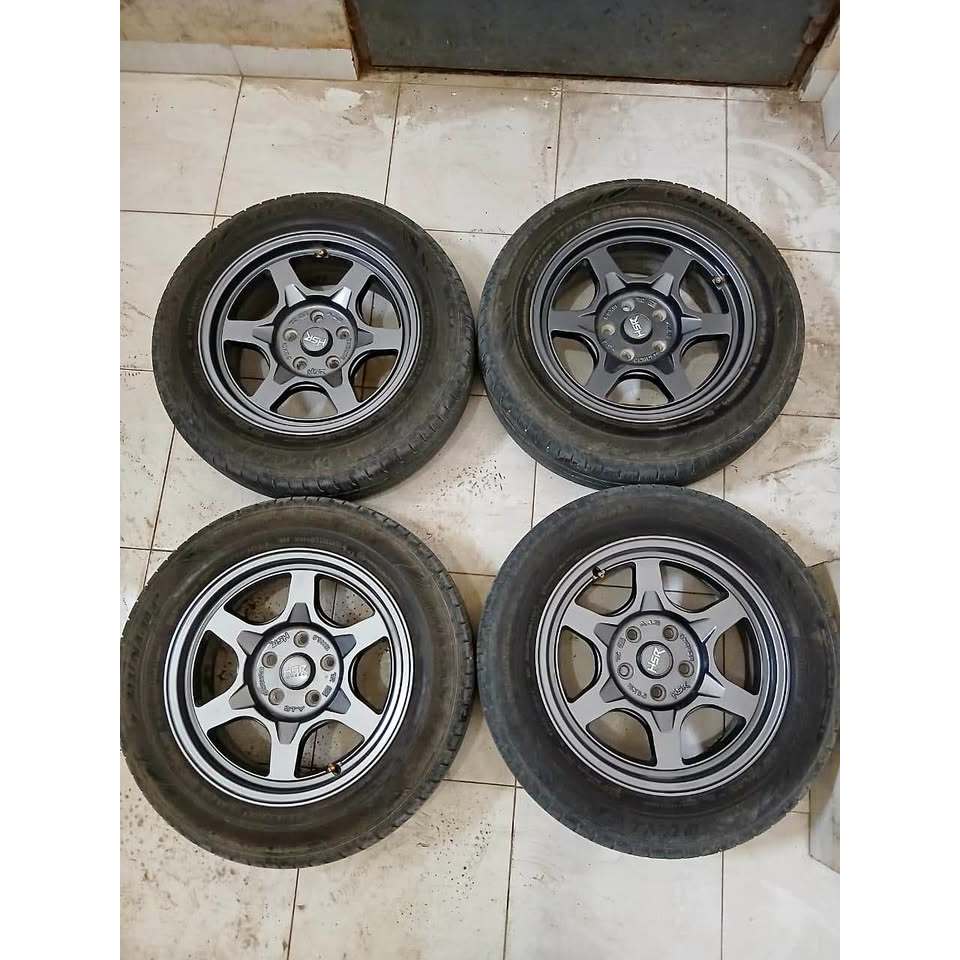 HSR STY R16X6,5 H5X114,3 GREY+ban 195 65 r16