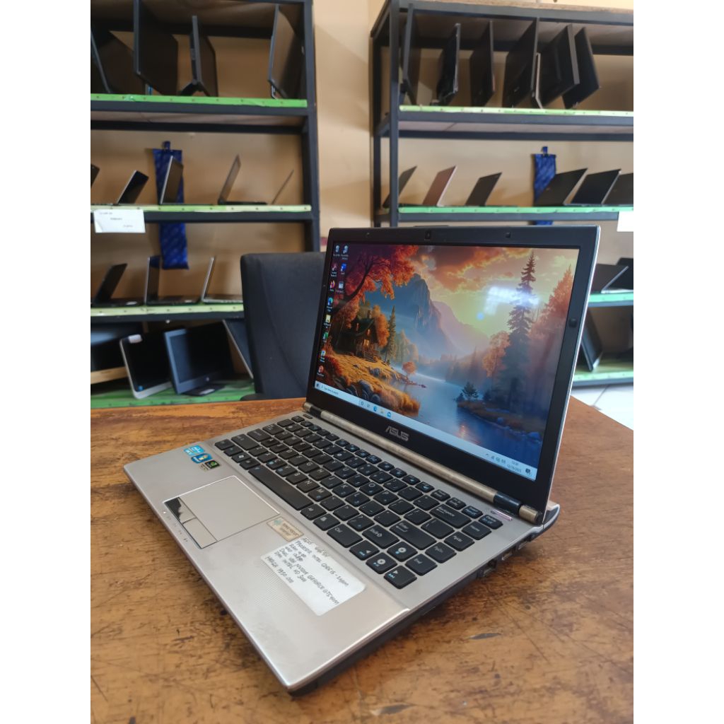 laptop asus U465V prosesor intel core i5 dual vga