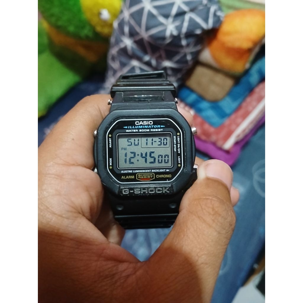 GShock DW 5600E bekas minus bazel