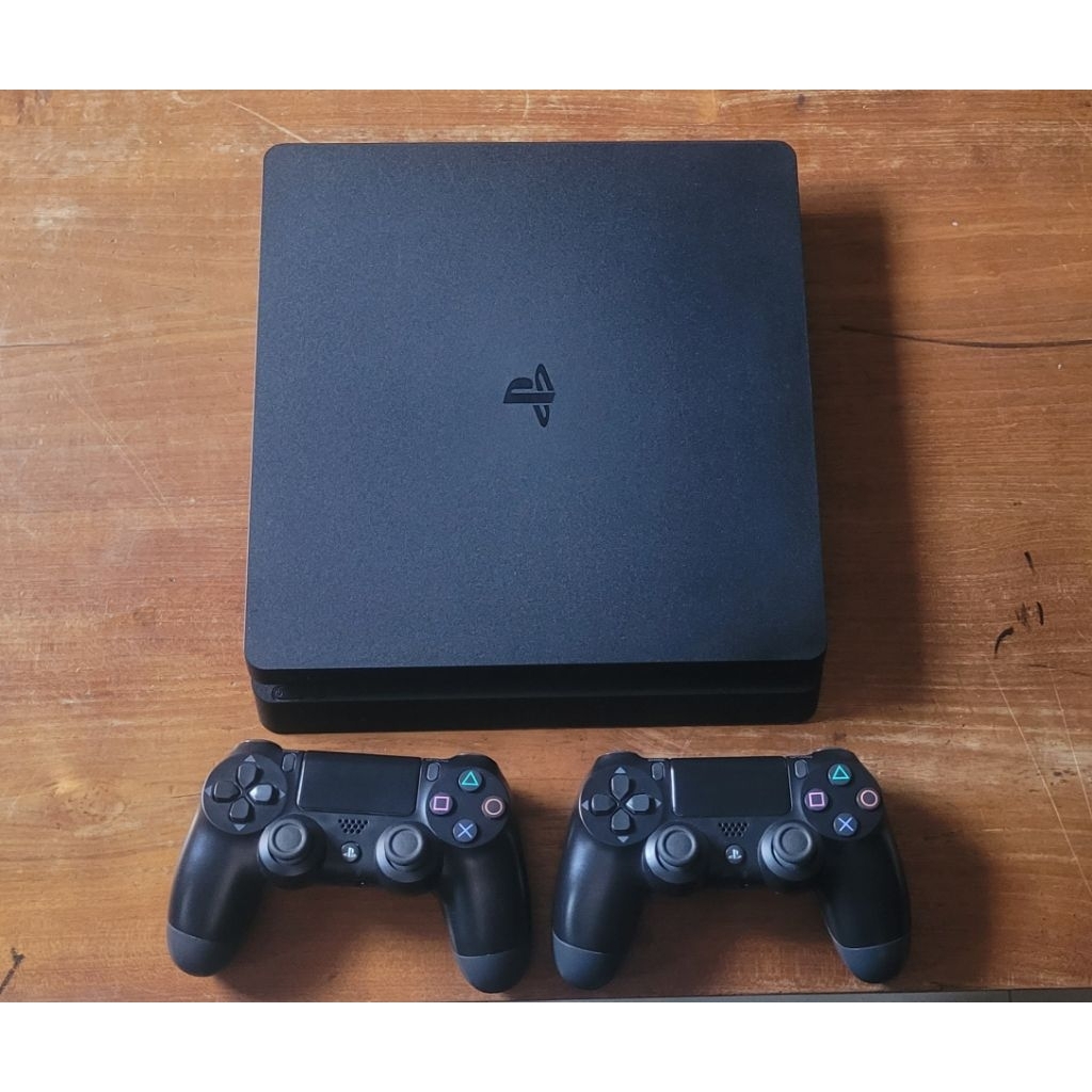 PS4 Limited Edition PS4 Lengkap
