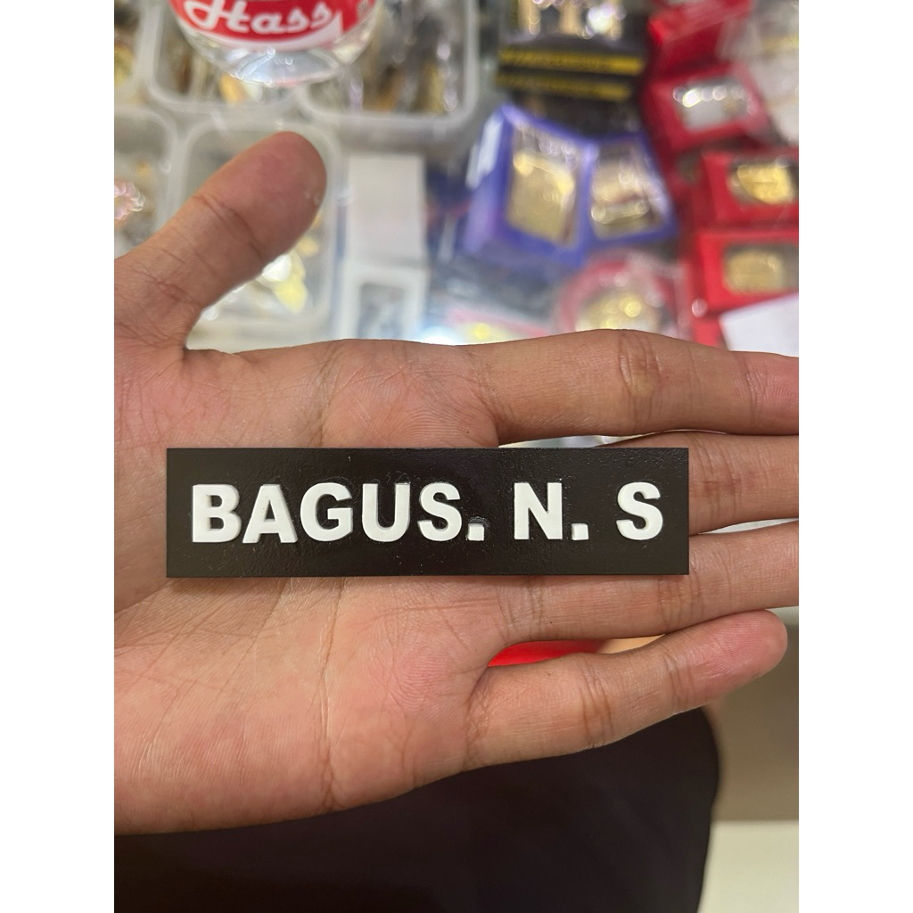 NAMA TAG PAPAN NAMA DADA TIMBUL MAGNET