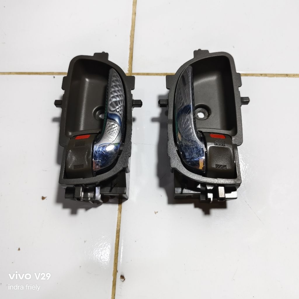 Handle pintu dalam chrome VIOS G gen2 original