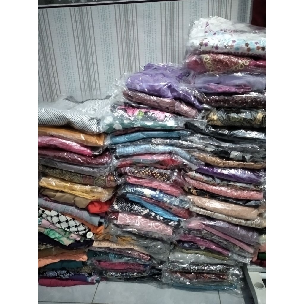 Cuci Gudang Gamis PL 60 pcs, random