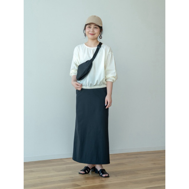 Rok Uniqlo span strech