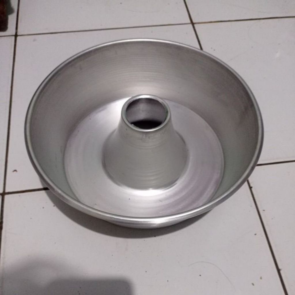 loyang tulban/cetakan kue/cetakan bolu/cetakan kue bolu Jadul