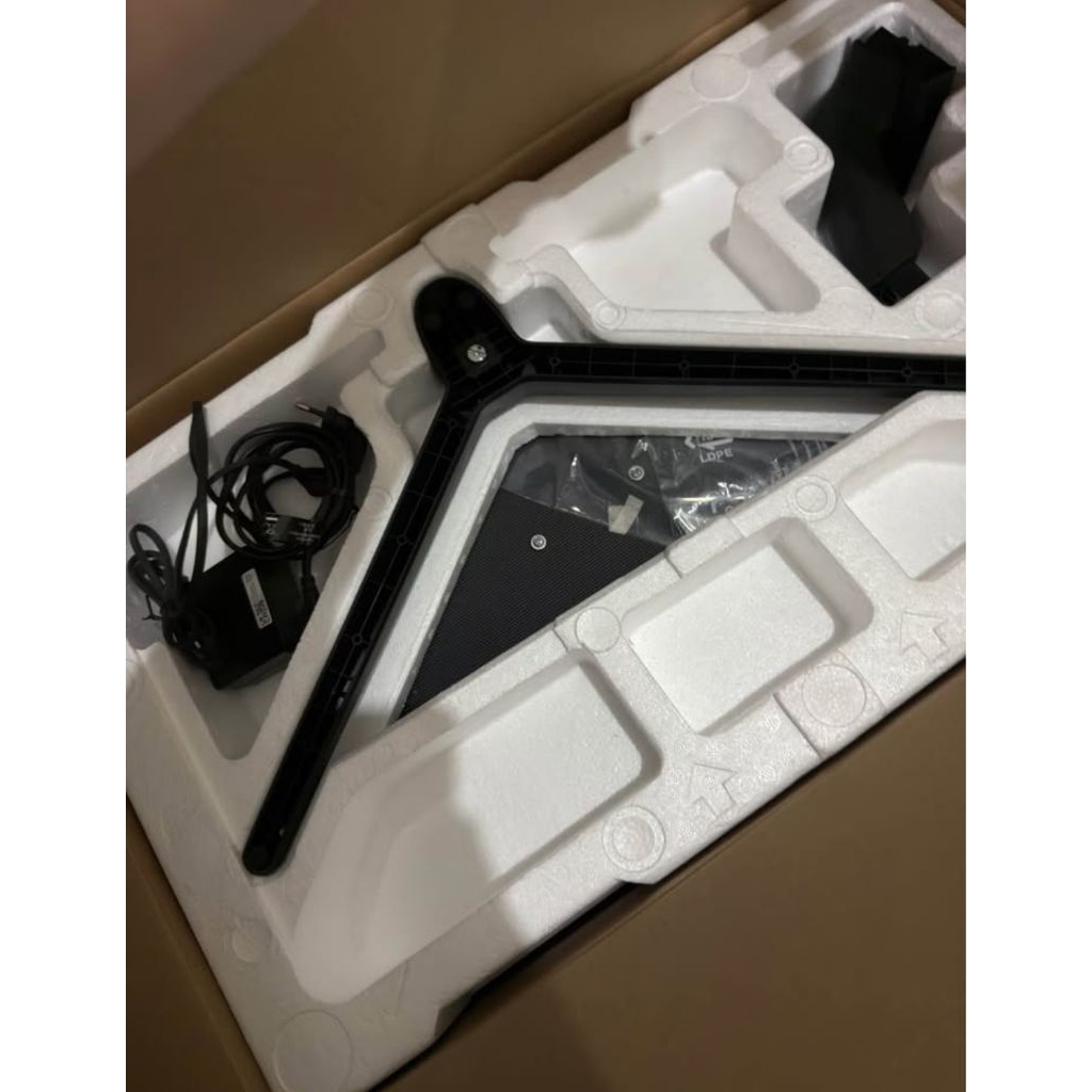 Monitor Samsung 24 Inch 100 Hz