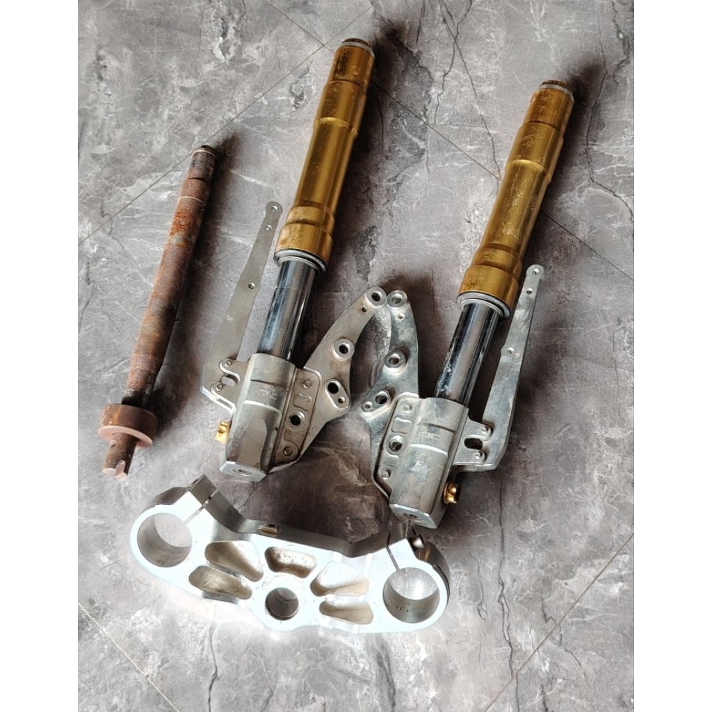 usd equinox upsidedown equinox upsidedown yamaha aerox upside down yamaha Nmax upside down upside do