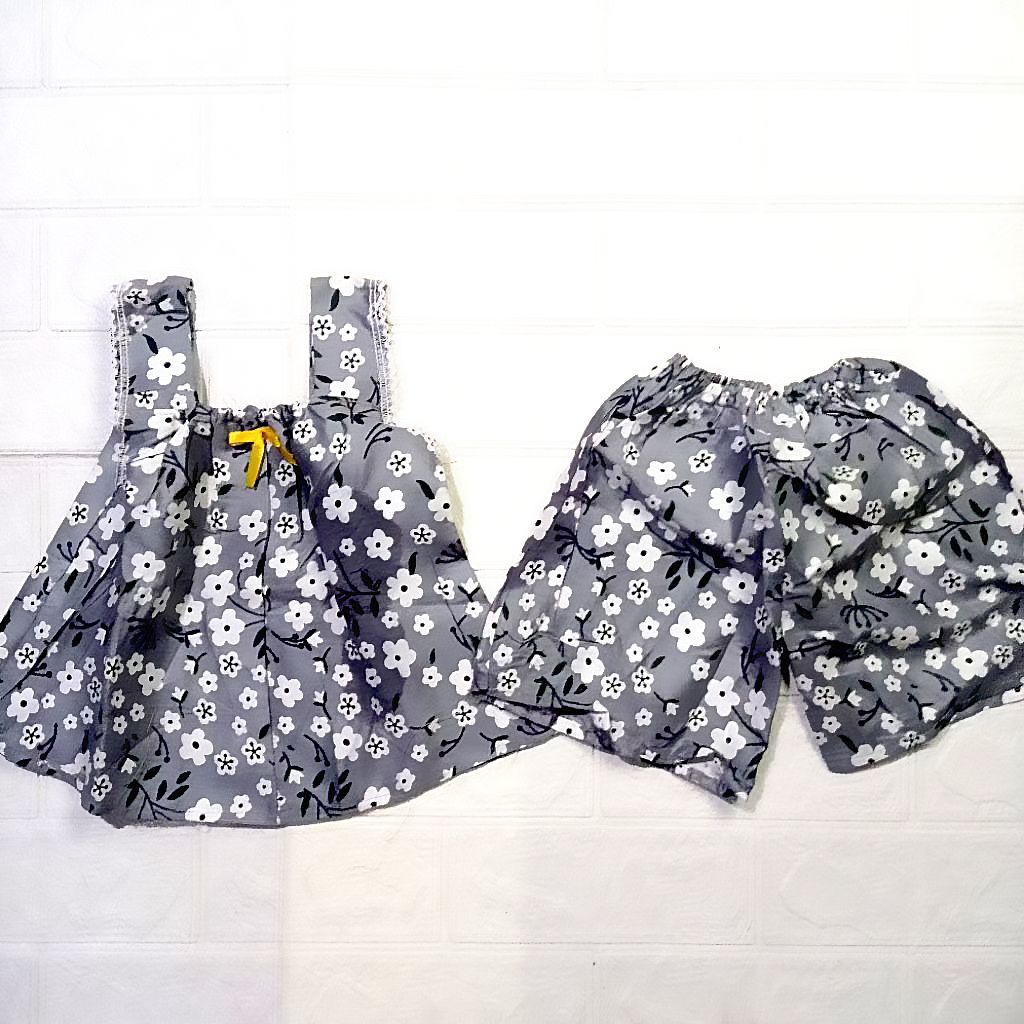 ONE SET ANAK PEREMPUAN USIA 3-4 Tahun