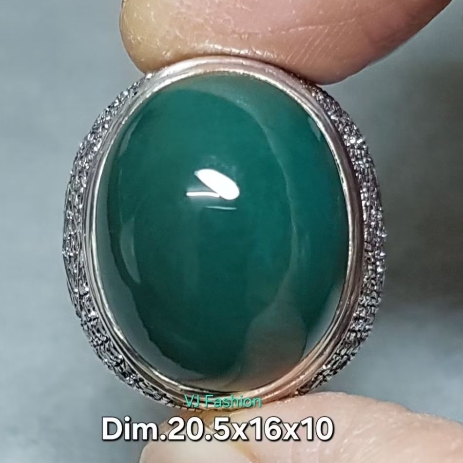Batu Bacan Doko Majiko Coklat B1121