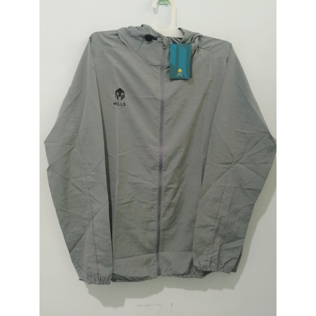 jaket jacket sport olahraga windbreaker mills