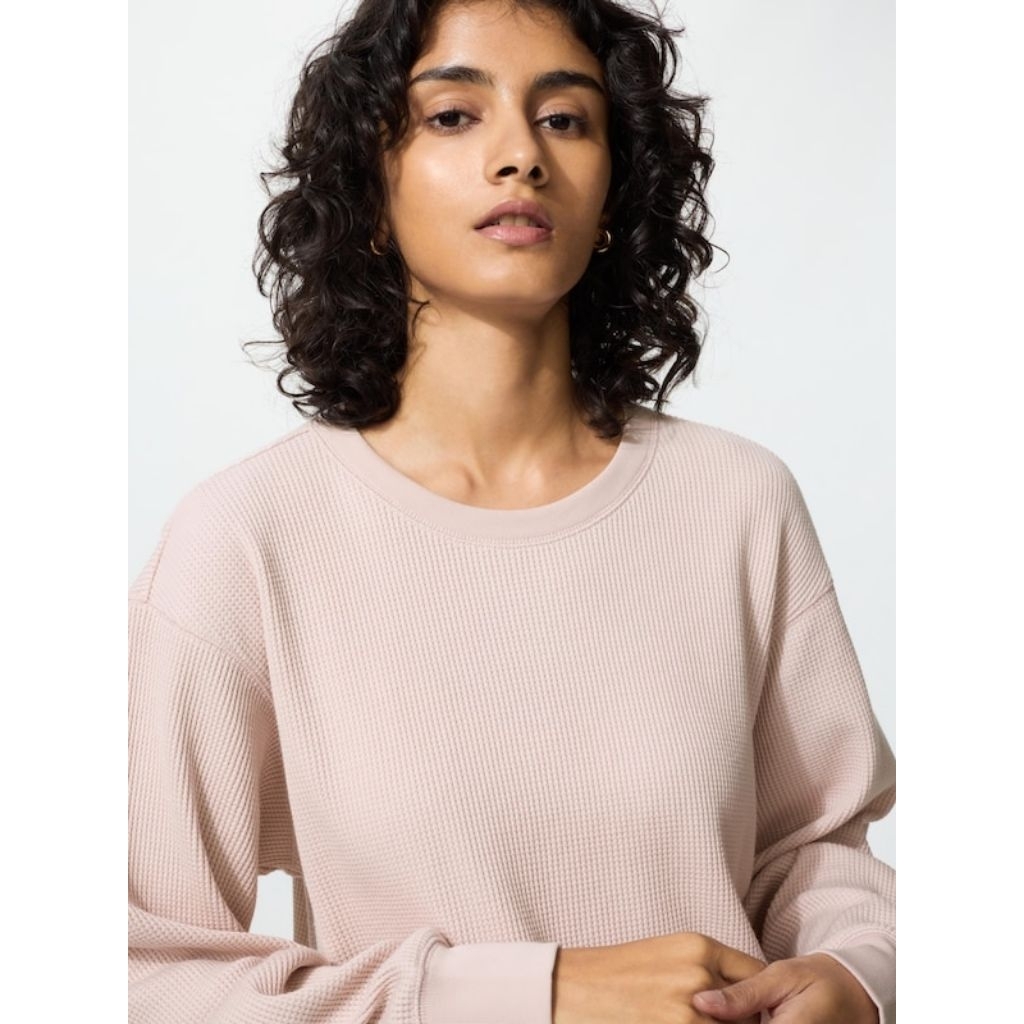 SALE UNIQLO Kaos Tshirt Waffle Wafle wafel Kerah Bulat Lengan Panjang ORIGINAL