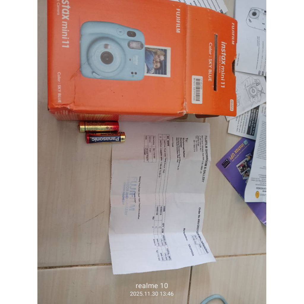 Kamera polaroid instax mini 11