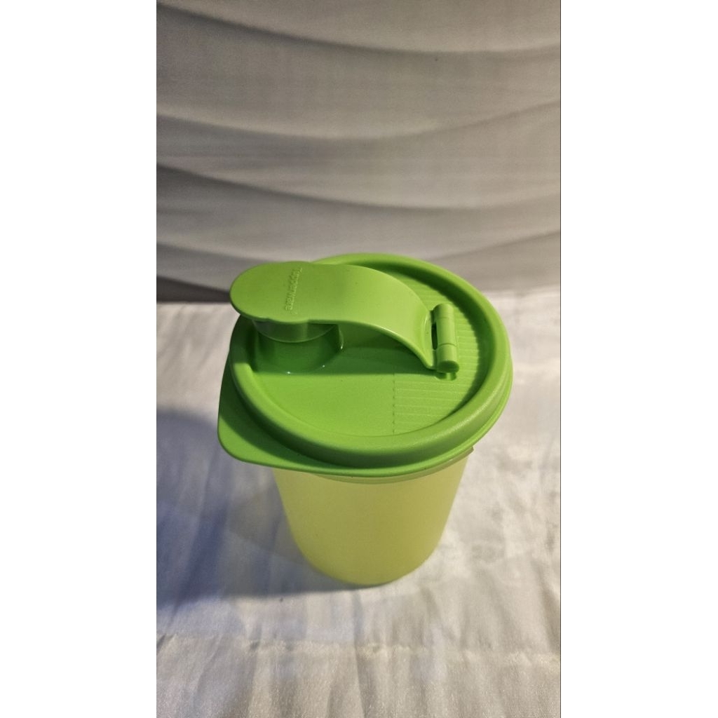 water bottle green tupperware