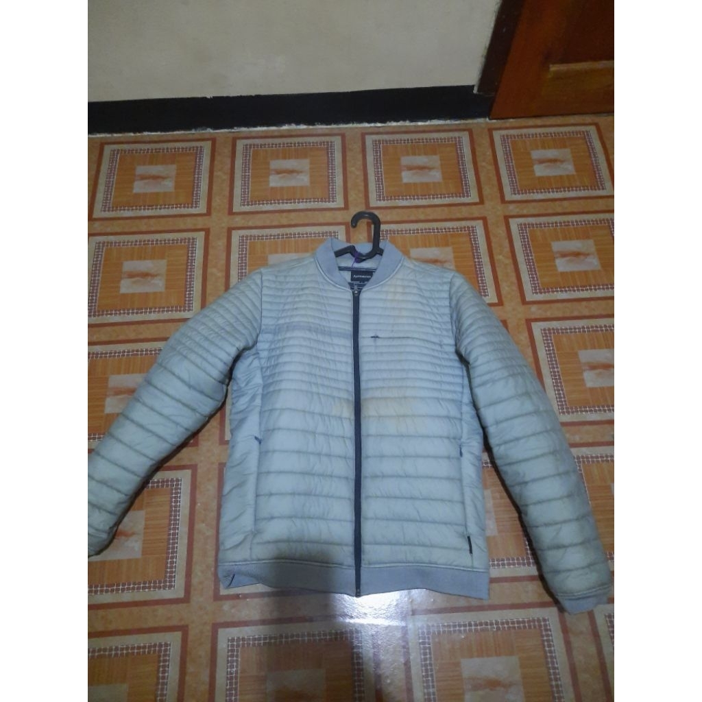 preloved jaket gunung gelembung