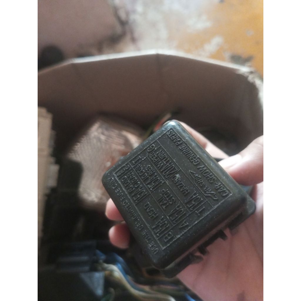 Box Sekring Original Carry 1.0 Bawaan Mobil