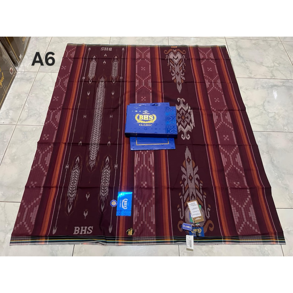 SARUNG BHS CLASSIC DKA DKG GOLD