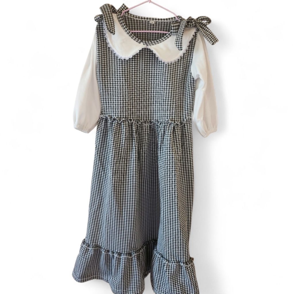 gamis baju muslim anak kotak-kotak hitam putih 5-6 tahun