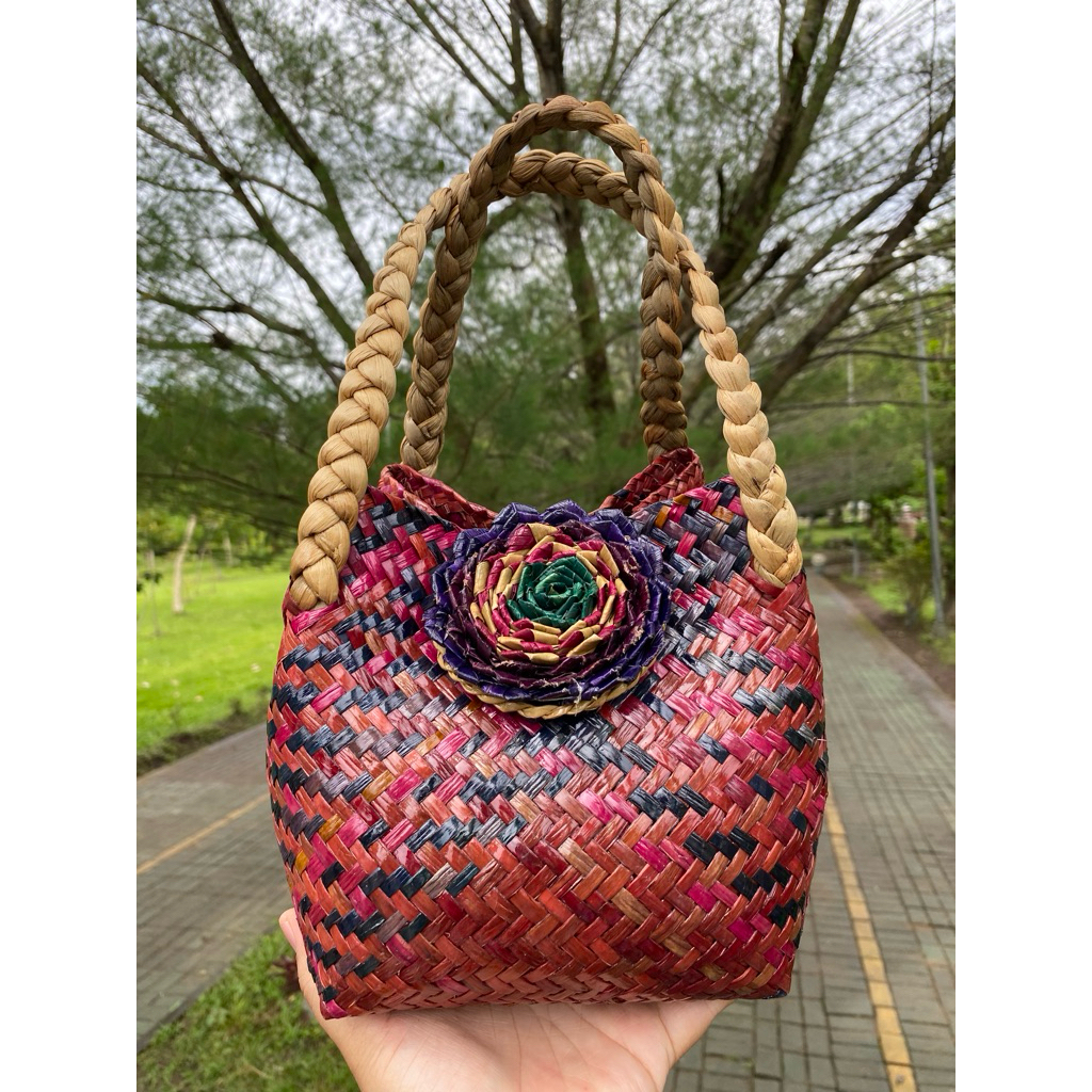 TAS PURUN ANYAMAN KHAS KALIMANTAN SELATAN 0082