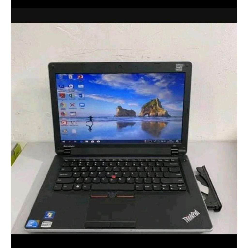 New Laptop Lenovo Ram 8/128