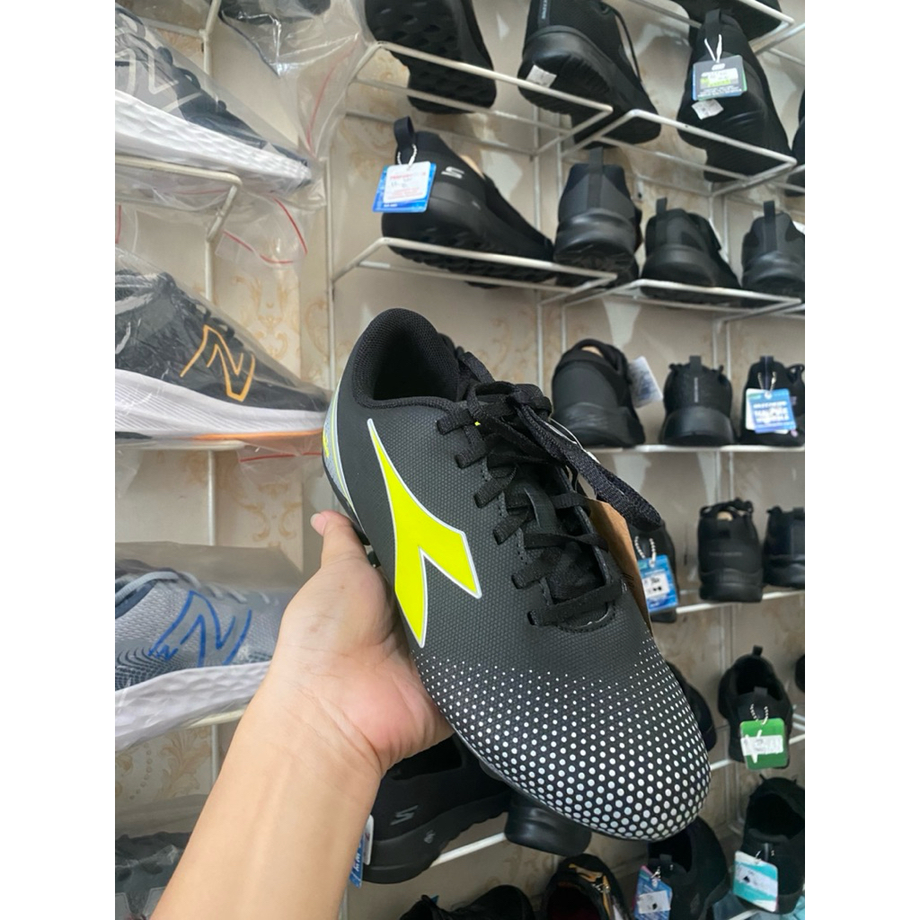 Sepatu Diadora QD Size 35-37