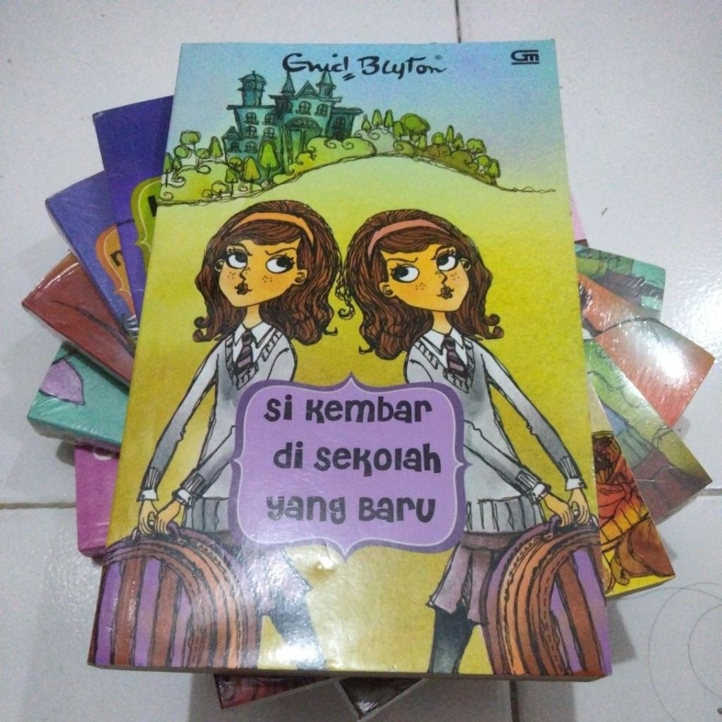 Novel Enid Blyton St Clare Lengkap 1-6